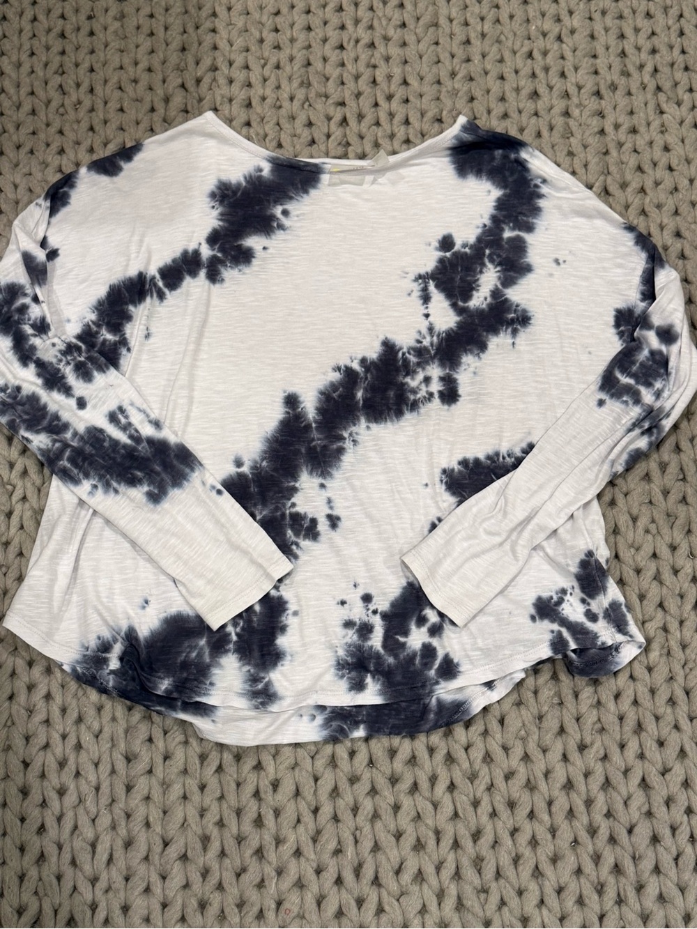 Zella Tie-Dye Long Sleeve Women's Top - White & Blue